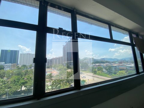 YUCCIE SQUARE